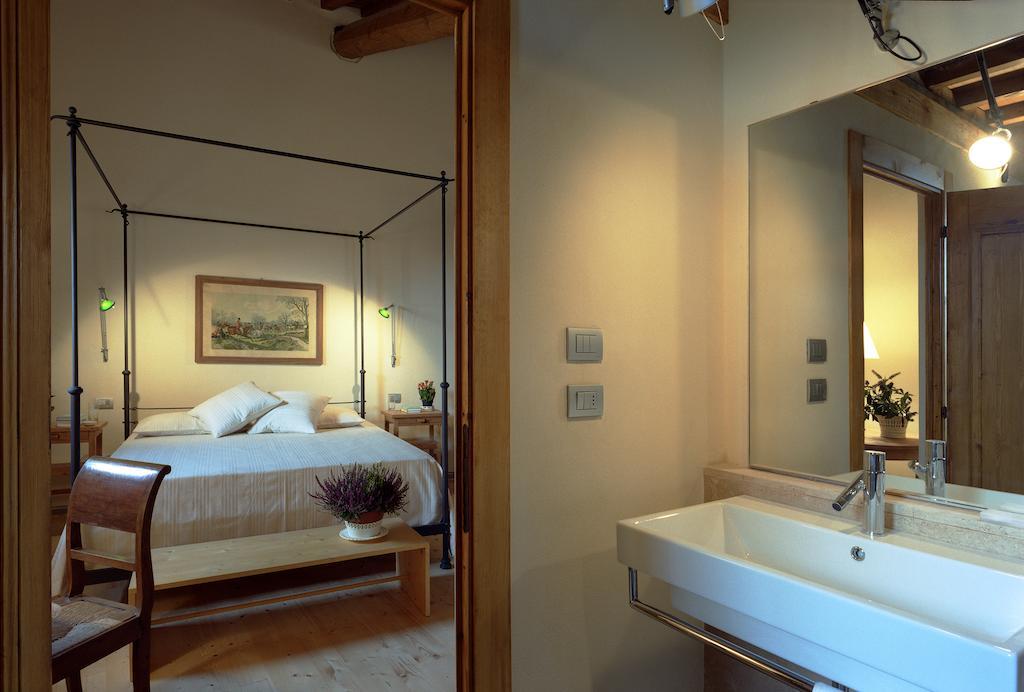 Fattoria Casamora - Suites Pian di Scò Exteriör bild