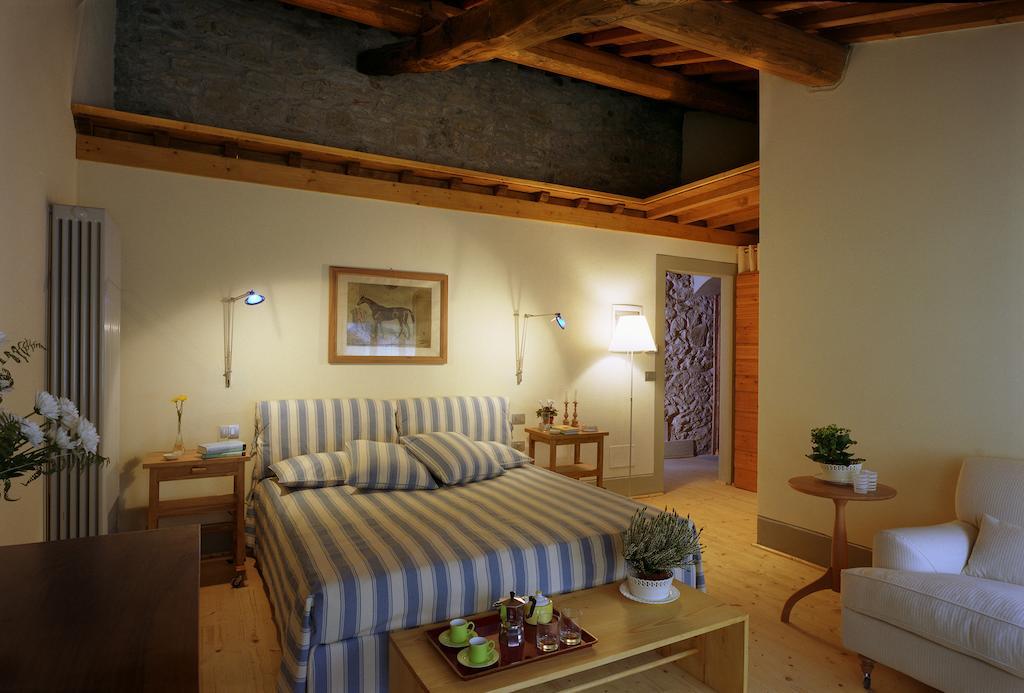 Fattoria Casamora - Suites Pian di Scò Rum bild